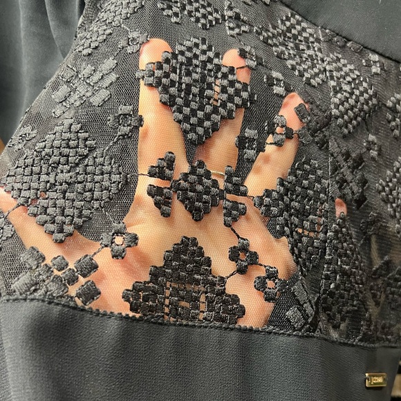 Just Cavalli. Black dress with lace in the middle ,long sleeve, v neck, size M - Picture 5 of 7